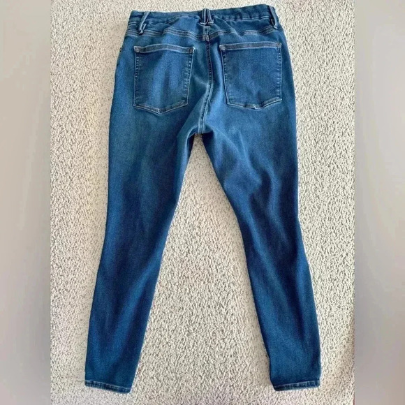 Good American Always  1-Size-Fits-4 Jeans Women’s Plus Sizes 14-18 - Picture 4 of 10